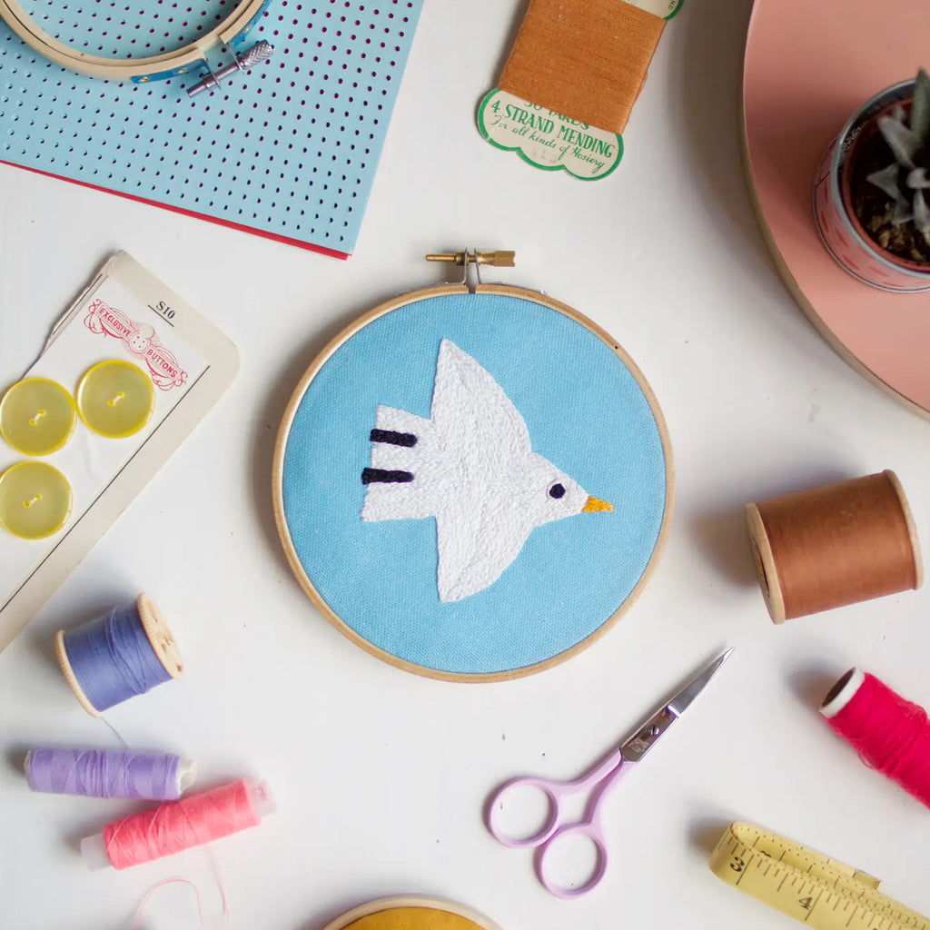 Cotton Clara - White Bird  Embroidery Hoop Kit