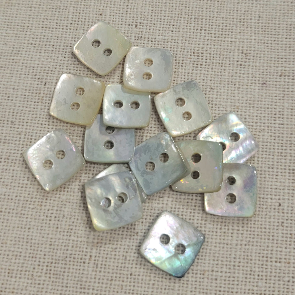 Shell Button - Square - 11mm