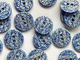 Textile Garden - Shell Buttons - 18mm - Blue Floral