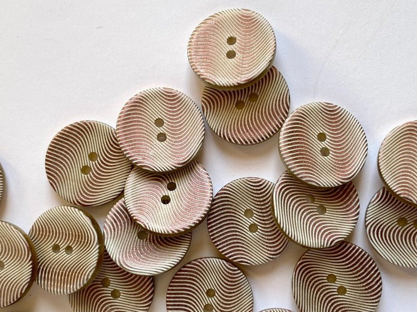 Textile Garden - 15mm Shell Buttons - Laser Wave
