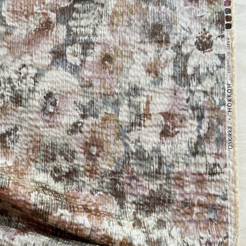 Hokkoh - Seersucker Cotton Lawn - Drippy Floral - Gray & Blush