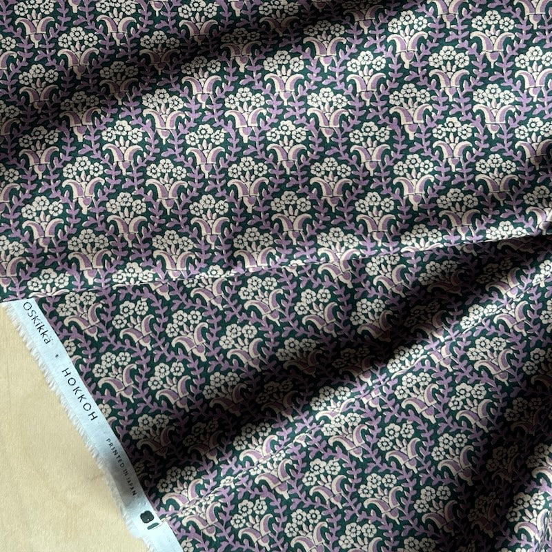 Hokkoh - Cotton Lawn - Bouquet - Navy & Lilac