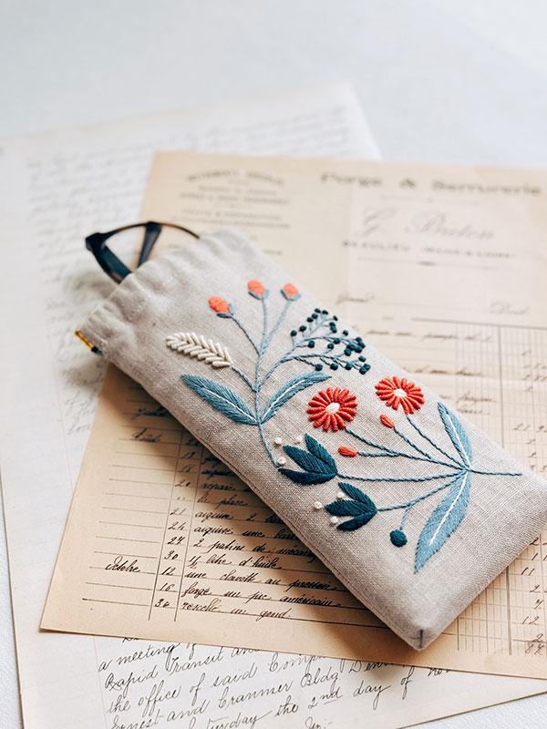 Zakka Workshop - Wildflower Eyeglass Case Kit