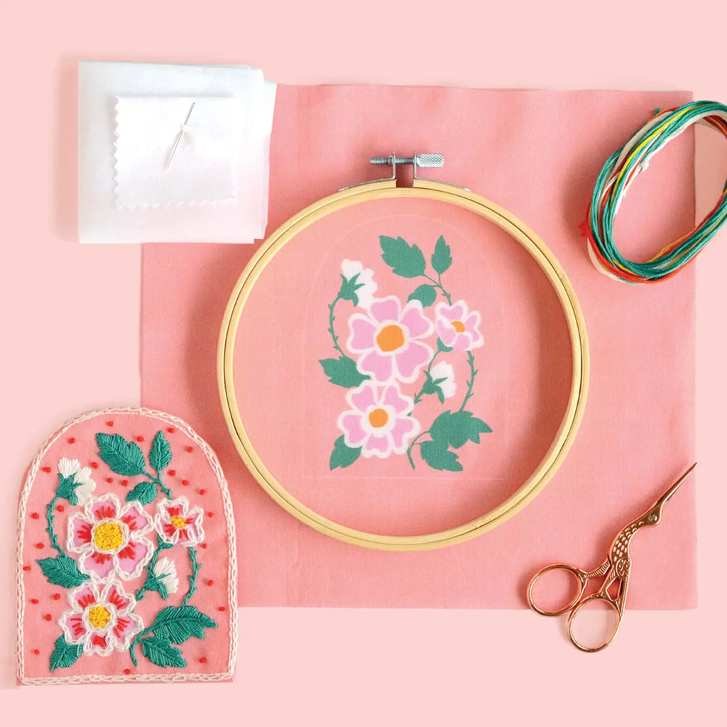 Antiquaria - Roses Embroidery Patch Kit