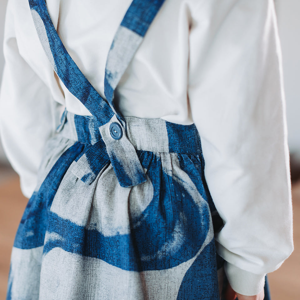See You at Six - Linen Viscose Blend - Drifting Course