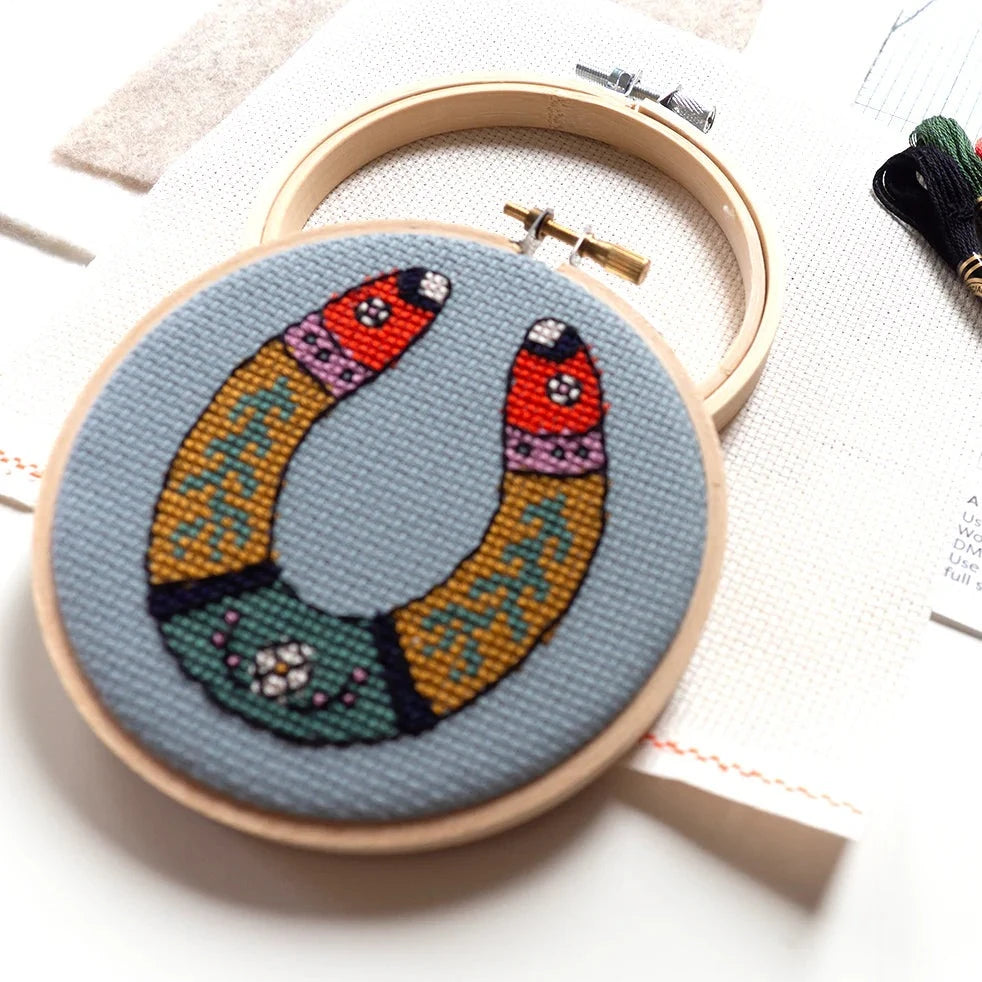Junebug & Darlin - 4" Cross Stitch Kit - Feeling Lucky