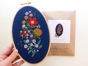 Junebug & Darlin - 5"x8" Oval Cross Stitch Kit - Forget Me Knots