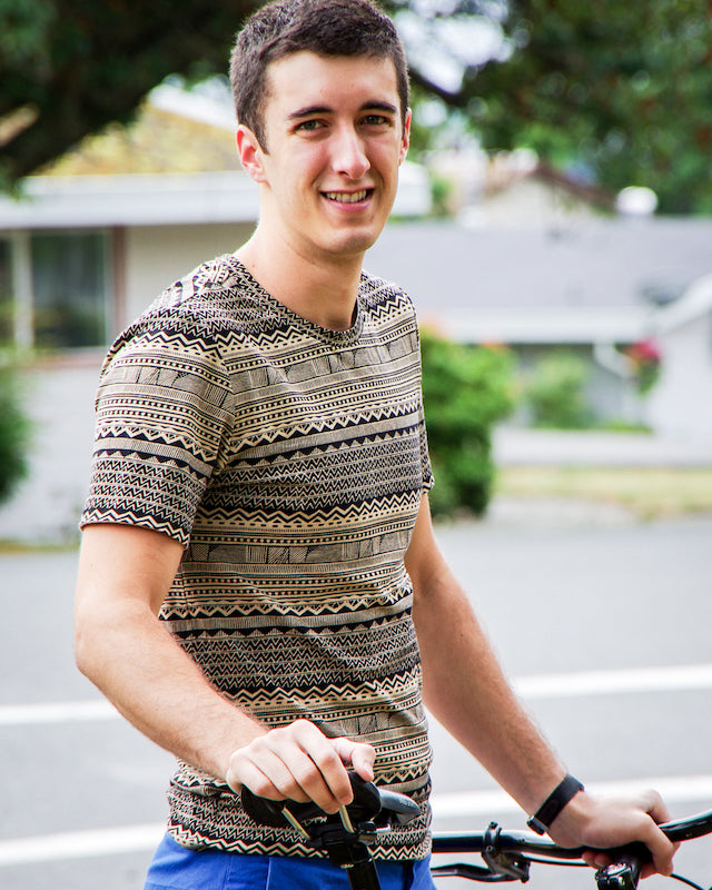 Thread Theory - Strathcona Henley - PDF and Printed Pattern