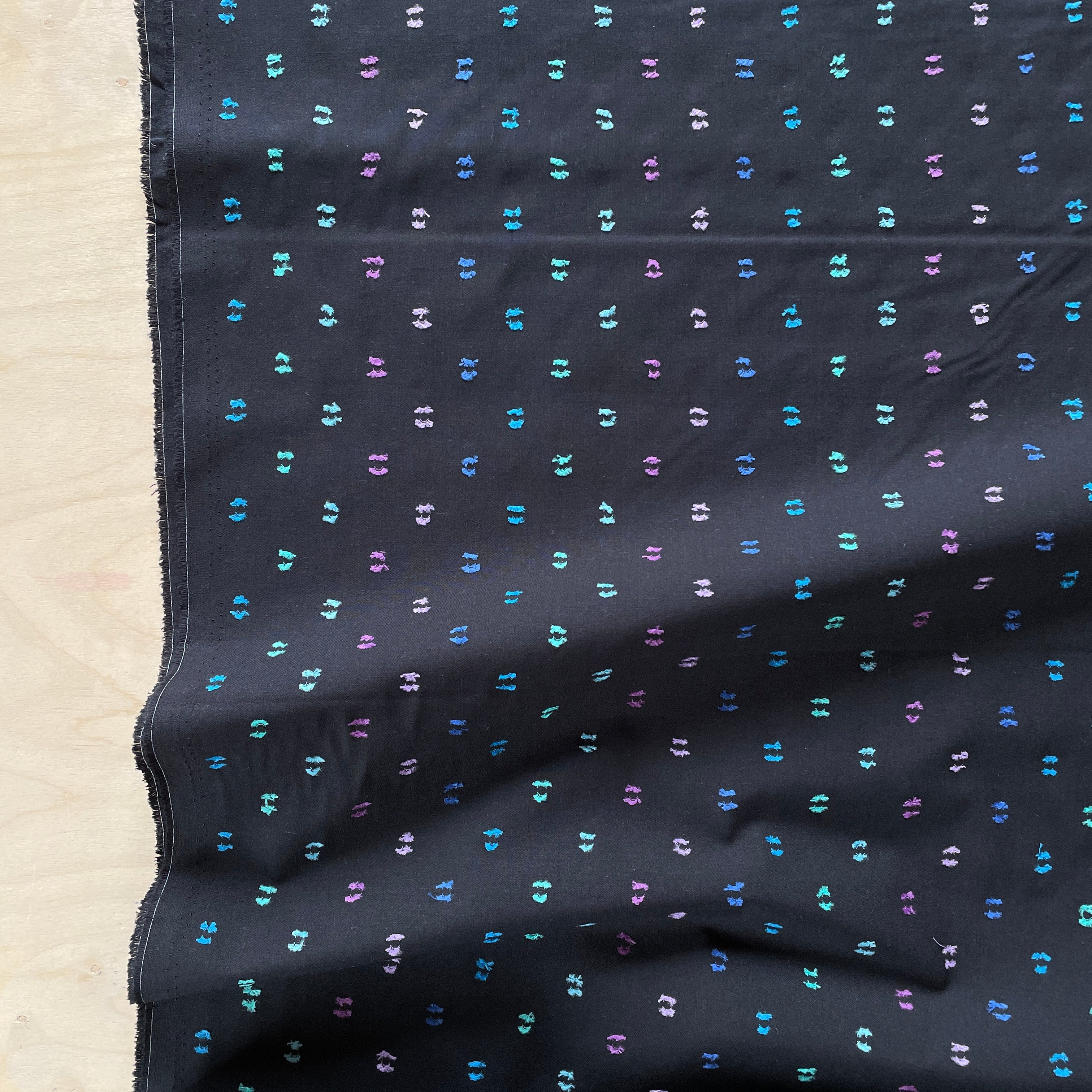 Figo - Yarn Dyed Cotton - Intervals - Large Dots - Black