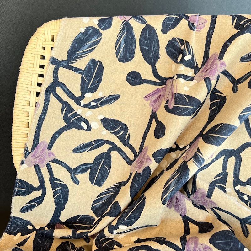 Hokkoh - Cotton Linen Sheeting - Fingerpaint Flowers and Vines - Natural