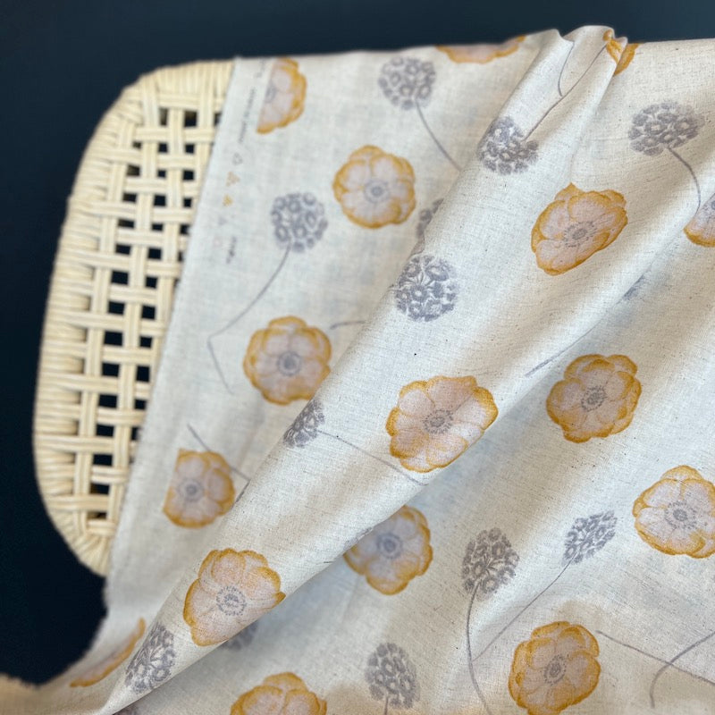 Kokka - Cotton Linen Sheeting - Soft Poppies - Natural