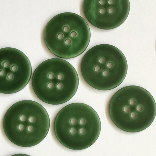 Textile Garden - Matte River Shell Button - 15mm -  Various Colors