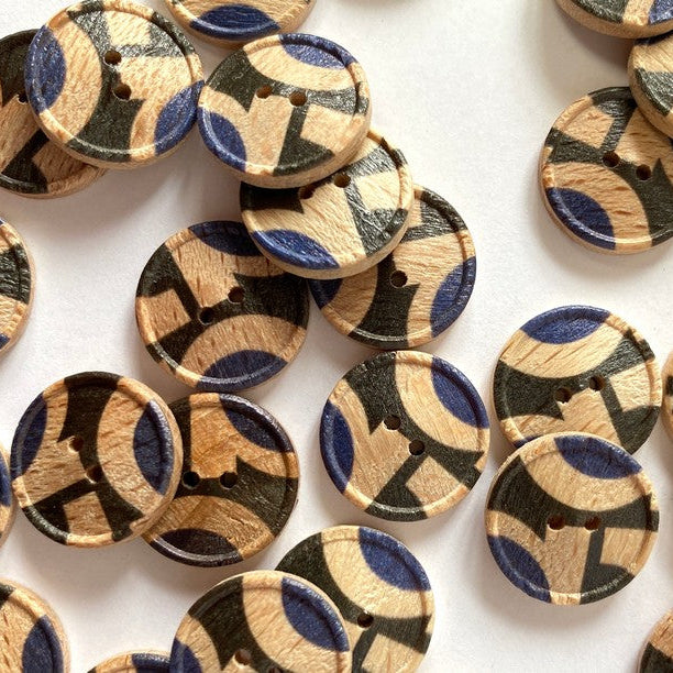Textile Garden - Beech Wood Buttons -  15mm - Geometric - Blue and Black