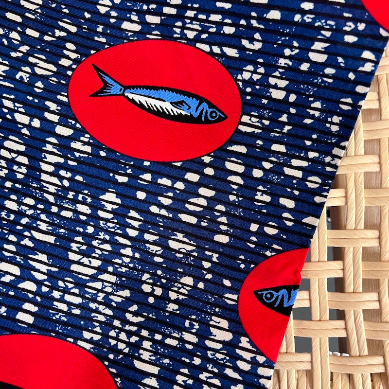 Cosmo - Cotton Sheeting - Sardines Cameo - Red on Navy