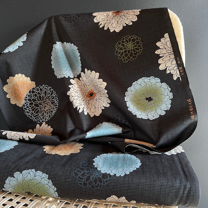 Kobayashi - Cotton Dobby - Dahlias - Black and Navy