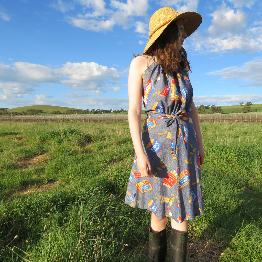 A Year of Zero Waste Sewing - Elizabeth Hayward