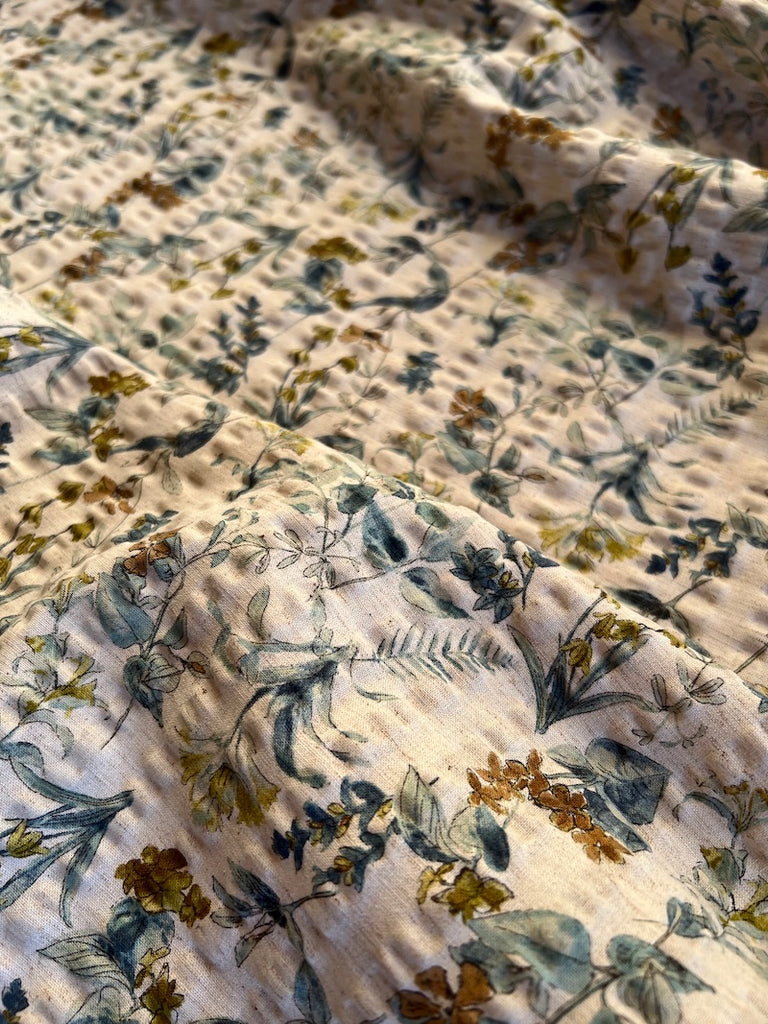 Hokkoh - Cotton Linen Seersucker - Floral - Wildflowers - Blue and Brown on Natural