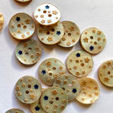 Textile Garden - Natural Shell Button - 14mm - Glitter Stars