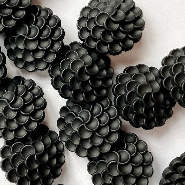 Textile Garden - Metal Button - Chrysanthemum - Matte Black - Various Sizes