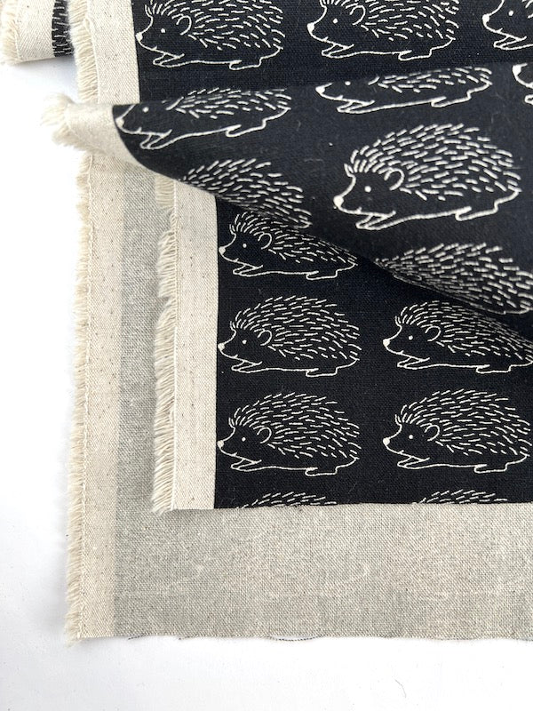 Sevenberry - Cotton Linen Lightweight Canvas - Hedgehogs - Black