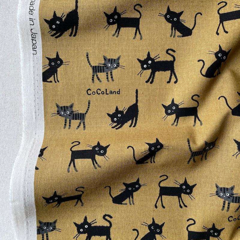 Hishiei - Lightweight Cotton Linen Canvas - CocoLand Cats - Mustard