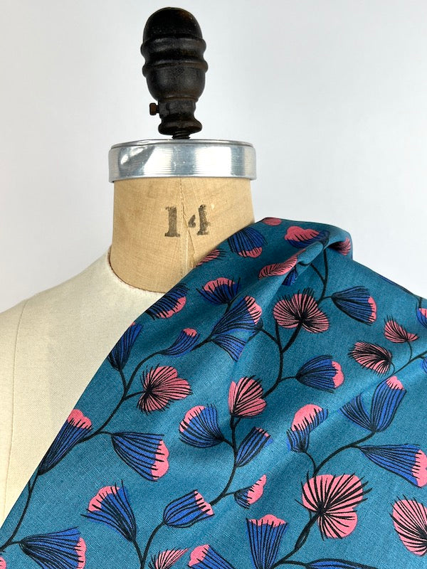 Vancet - Cotton Linen Lightweight Canvas - Abstract Flowering Vines - Pink and Blue on Teal
