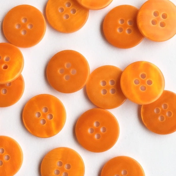 Textile Garden - Matte River Shell Button - 15mm -  Various Colors