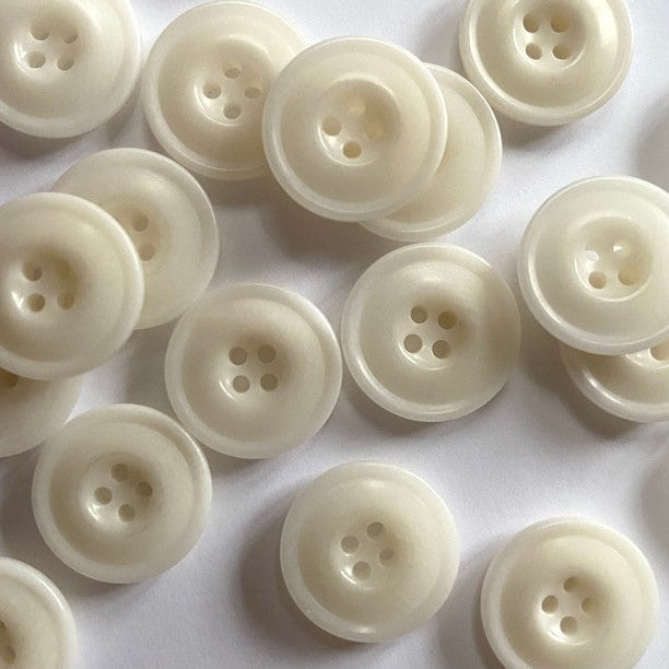 Textile Garden - Corozo Button with Rim - 15mm - Natural