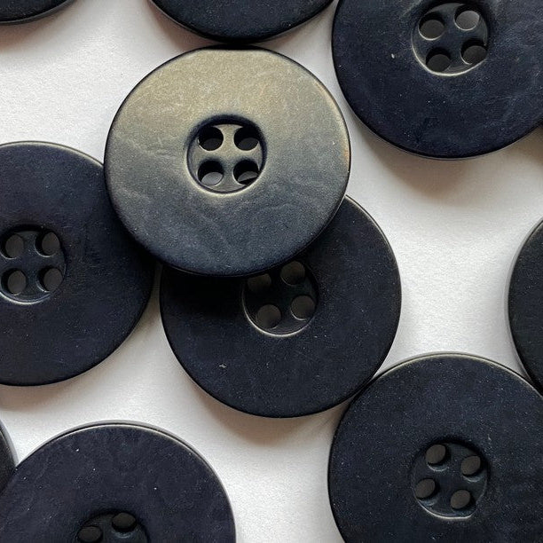 Textile Garden - Flat-Rim Corozo Button - 23mm - Various Colors