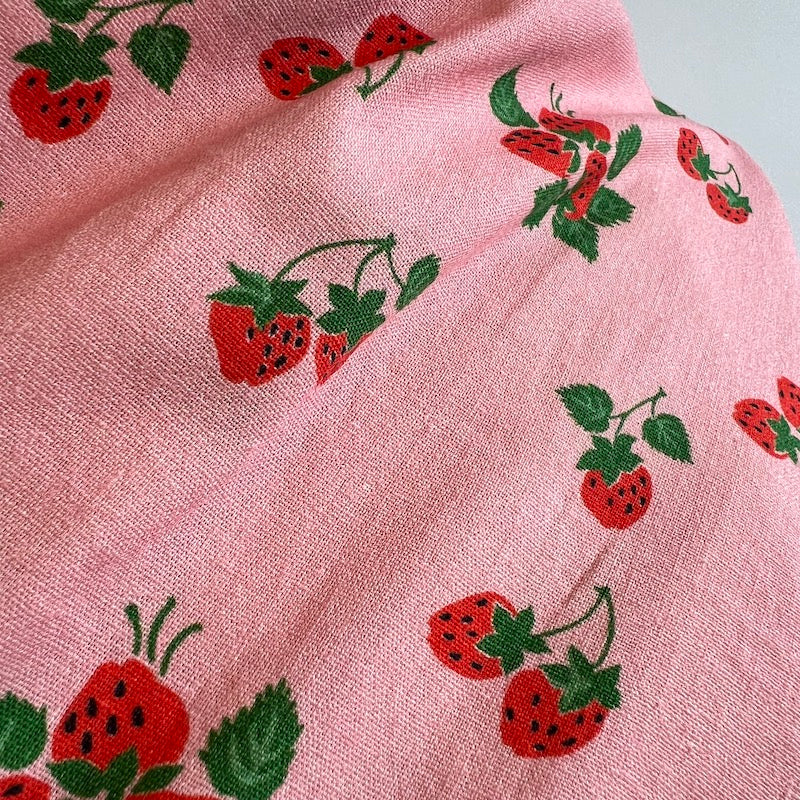 Fabric Godmother - Viscose/Linen - Strawberry Fayre - Pink