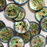 Textile Garden - Shell Button - 18mm - Floral with Blue Edge