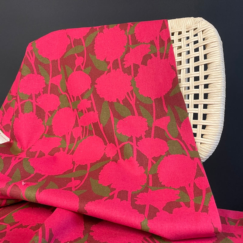 Anna Maria Textiles - Linen Cotton - Silhouette - Pompom - Berry