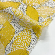 Kokka - Cotton/Linen Sheeting - Marble SUD Bichon Frisé - Yellow