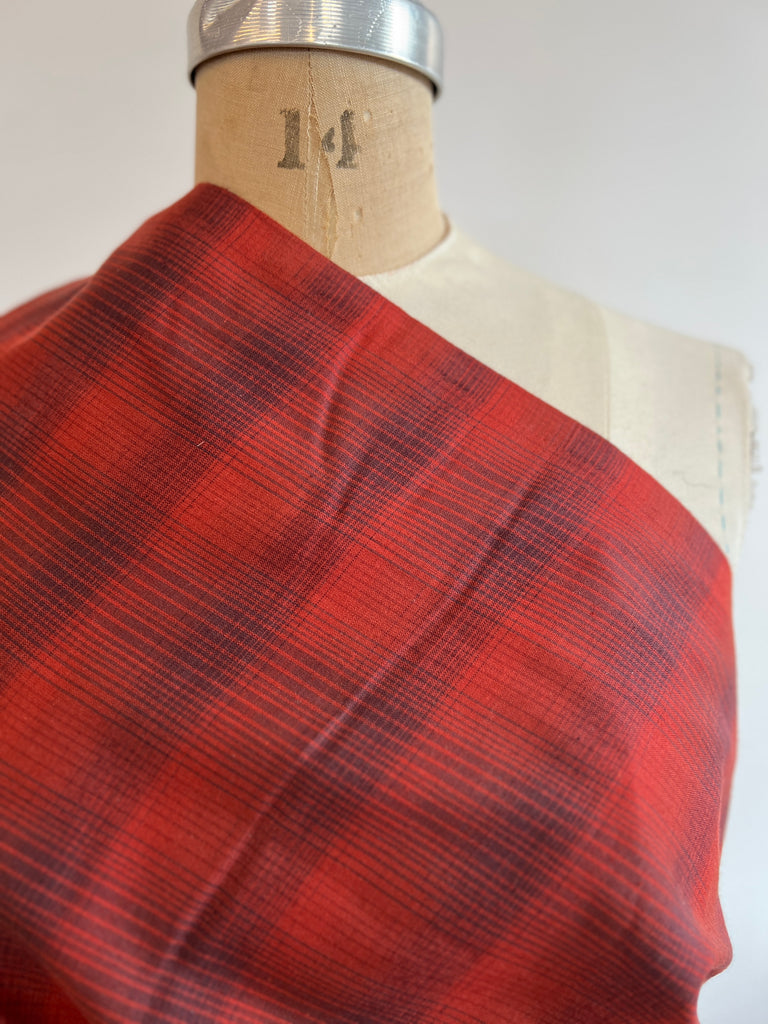 Marcus Fabrics - Primrose Garden Weaves - Tonal Plaid - Red