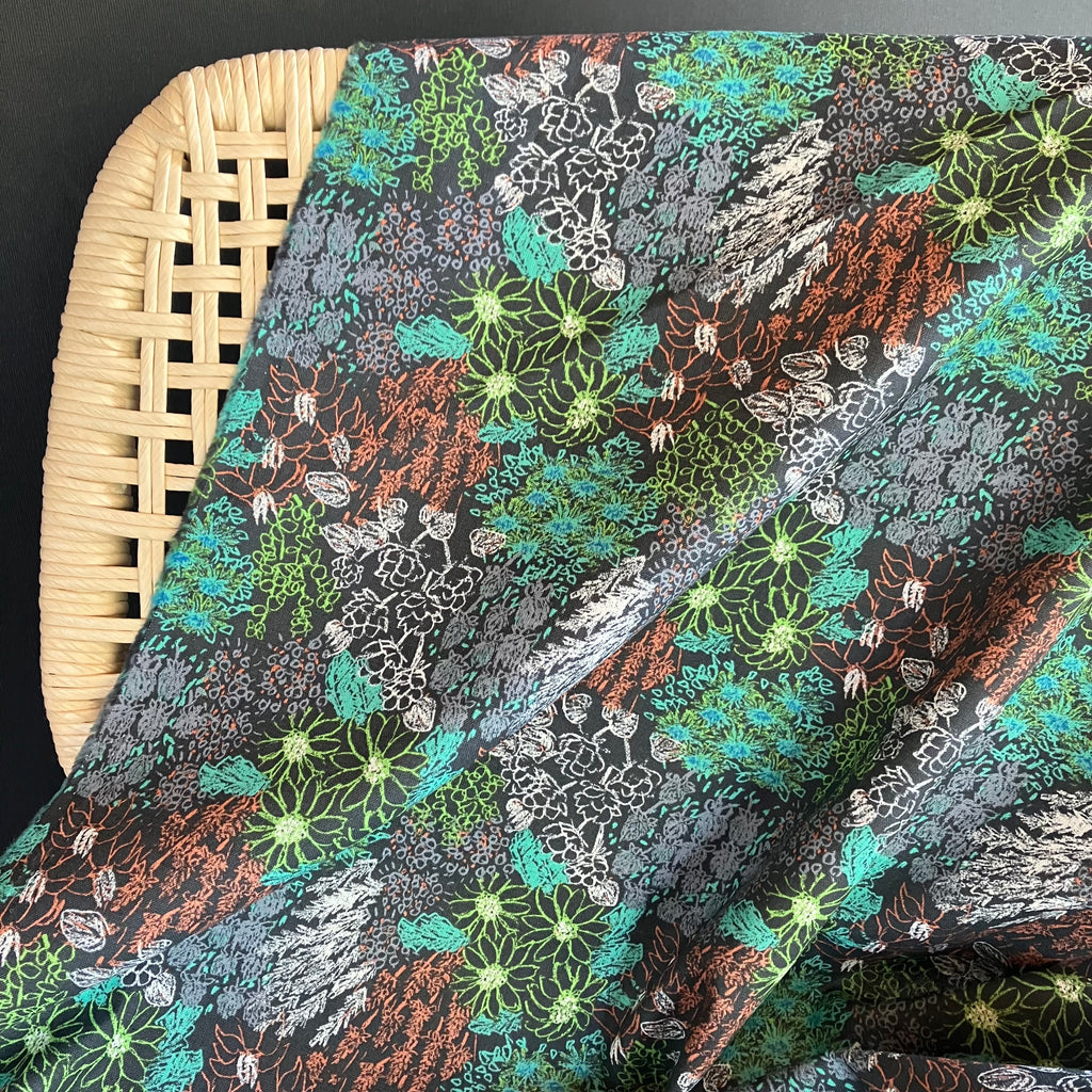 Kokka - Cotton/Linen Lightweight Canvas - Line-Art Flower Garden - Charcoal and Green