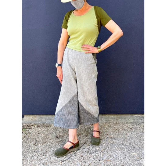 Decades of Style - Decades Everyday - #109 Peaks and Valleys Pants - PDF and Printed Pattern