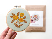 Junebug & Darlin - 4" Cross Stitch Kit - Retro Blooms