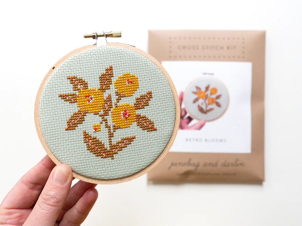 Junebug & Darlin - 4" Cross Stitch Kit - Retro Blooms
