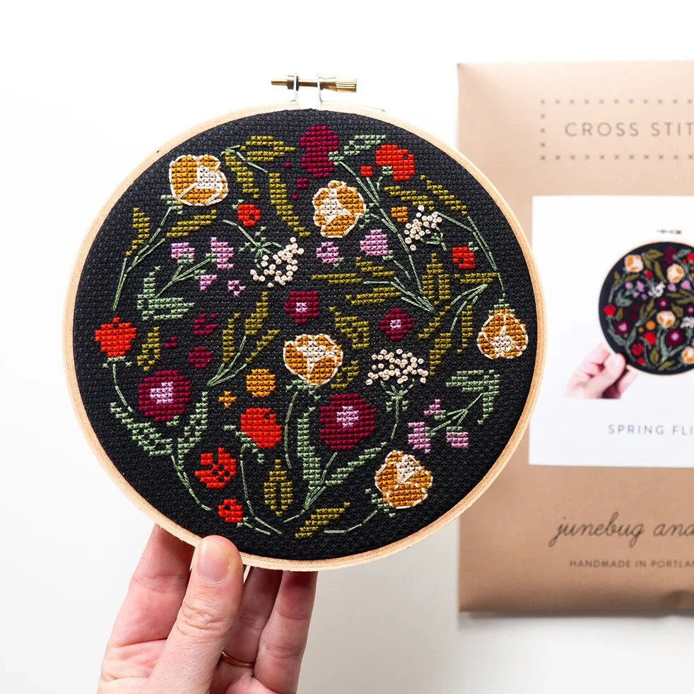 Junebug & Darlin - 6" Cross Stitch Kit - Spring Fling