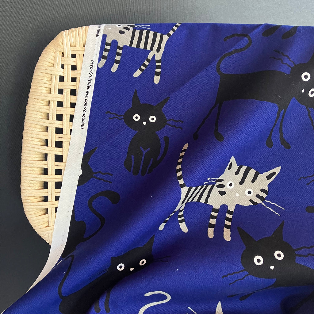 Hishiei - Oxford - CoCoLand Cats Large - Dark Blue