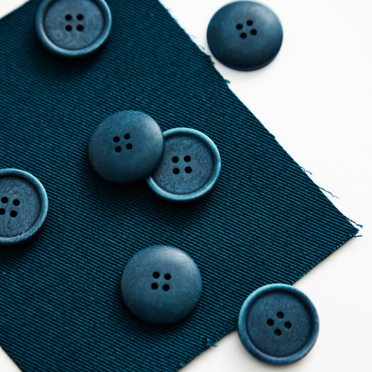 Mind the Maker - Corozo Buttons - 15mm - Four Hole - Various Colors