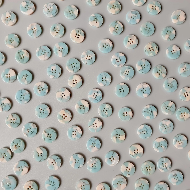 Pigeon Wishes - 15mm Button - Bliss