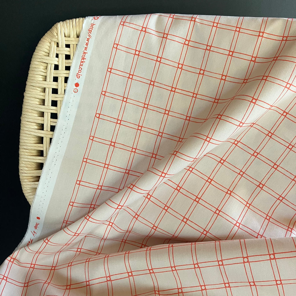 Kokka - Cotton Oxford - Muddyworks - Rubber Band Check - Orange on White