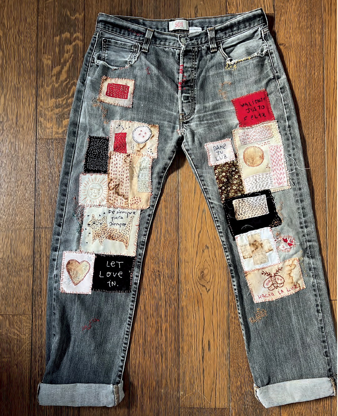 Embroider, Mend and Sew - Aitor Saraiba