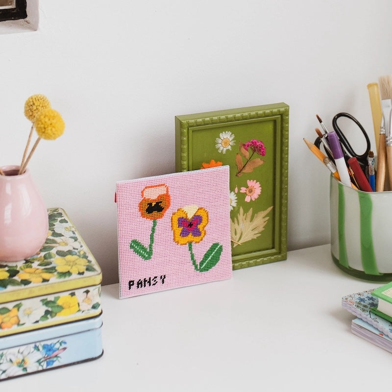 Cotton Clara - Needlepoint Kit - Pansy