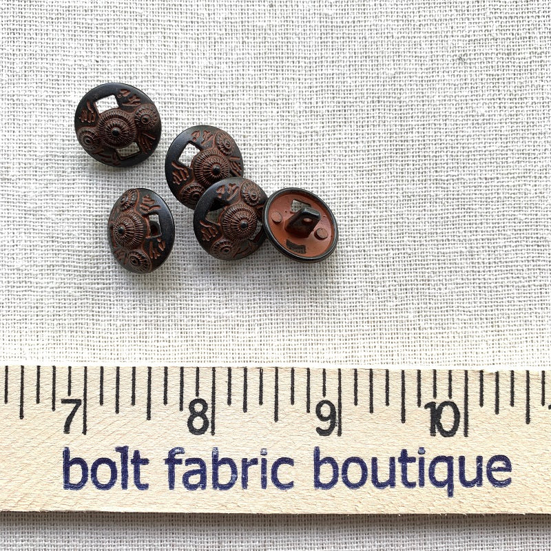 Rust Metal with Cutouts Button - 18mm