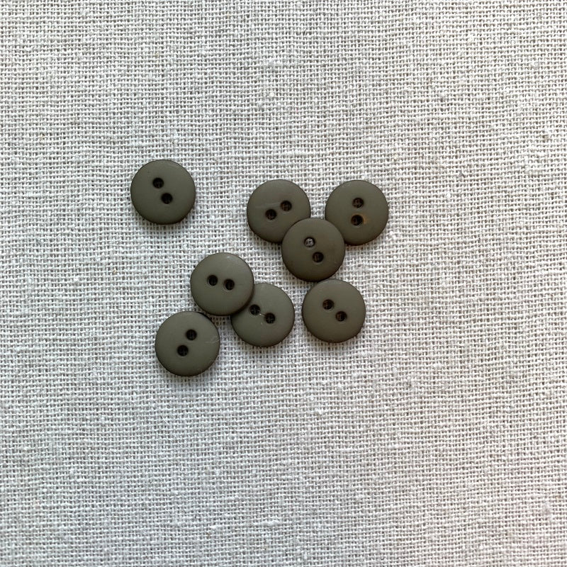 Dill - Matte Dark Grey Button - 11mm
