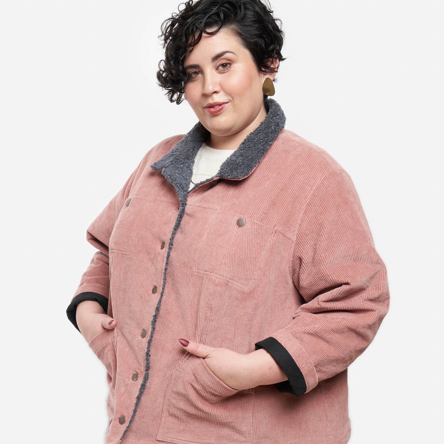ThayerJacket01_1512x_a8c06948-fb7d-487b-960a-711499fcaab2.jpg