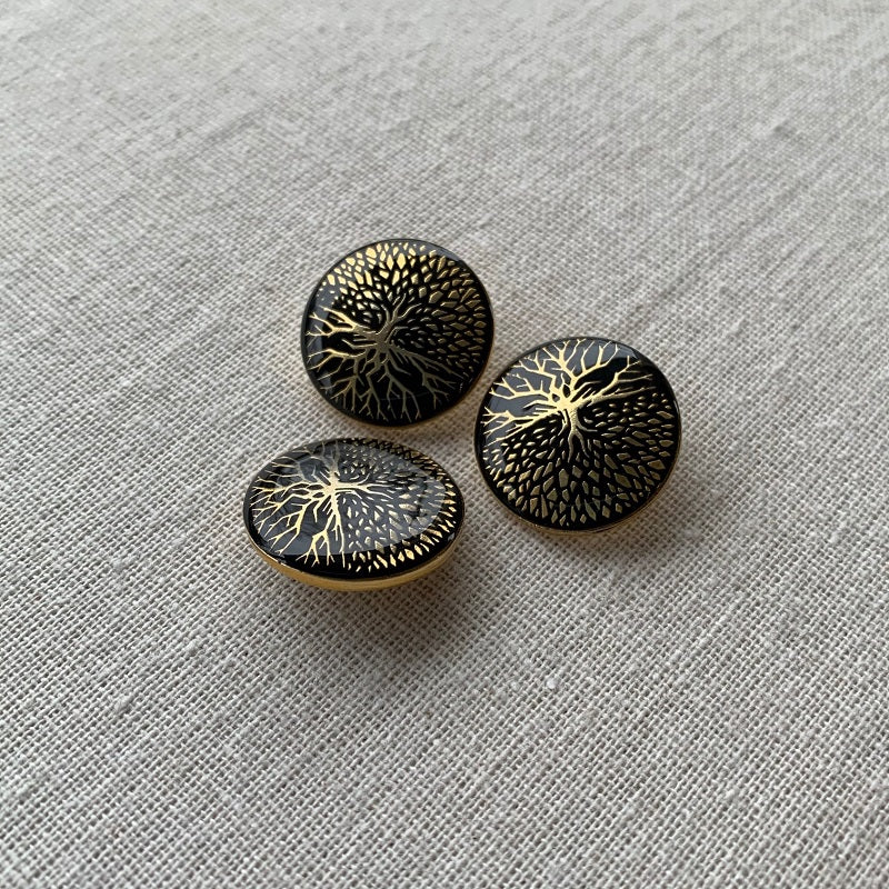 Black Enamel with Tree Button - 22mm